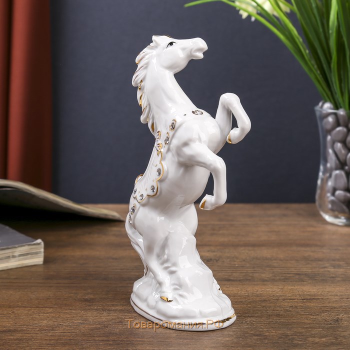 Сувенир керамика "Конь на дыбах" белый с золотом,  16х9х4,8 см