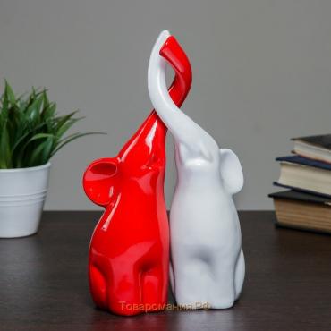 Фигура "Пара слонов" белый/красный, 9х15х25см